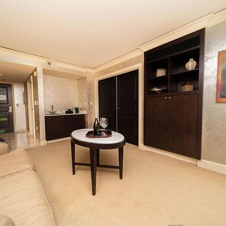 Reno Suites Eksteriør billede