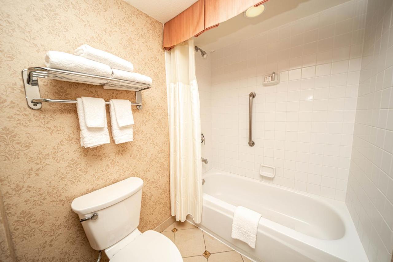 Reno Suites Eksteriør billede
